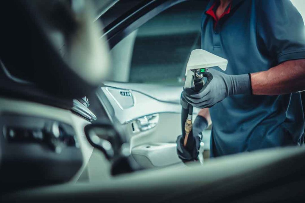 Limpieza coche con ozono